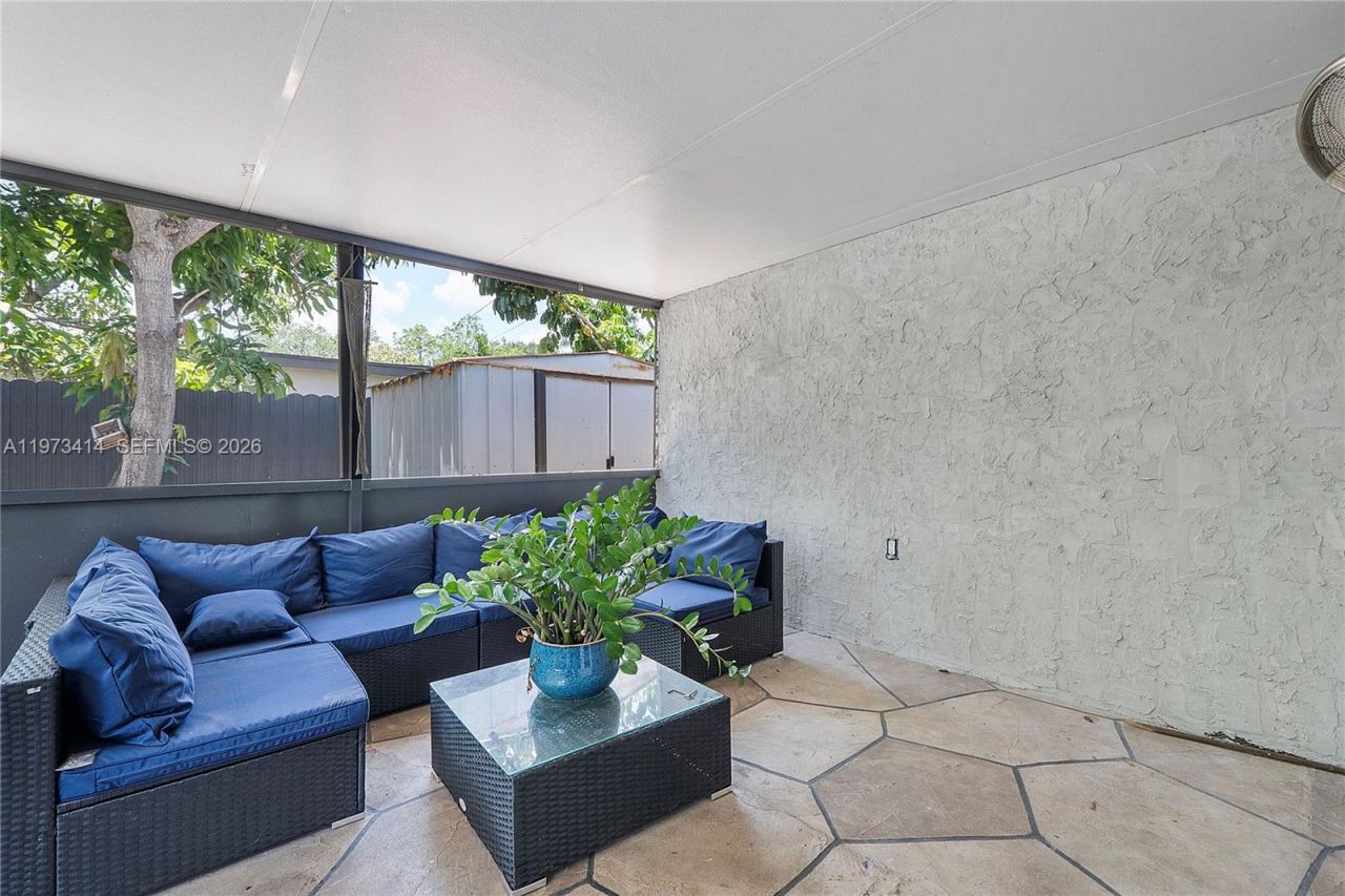 3410 N 72nd Ter, Hollywood, FL 33024 Photo