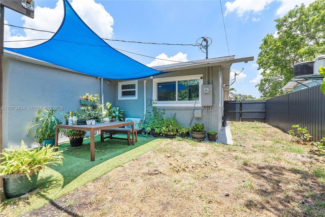 3410 N 72nd Ter, Hollywood, FL 33024 Photo