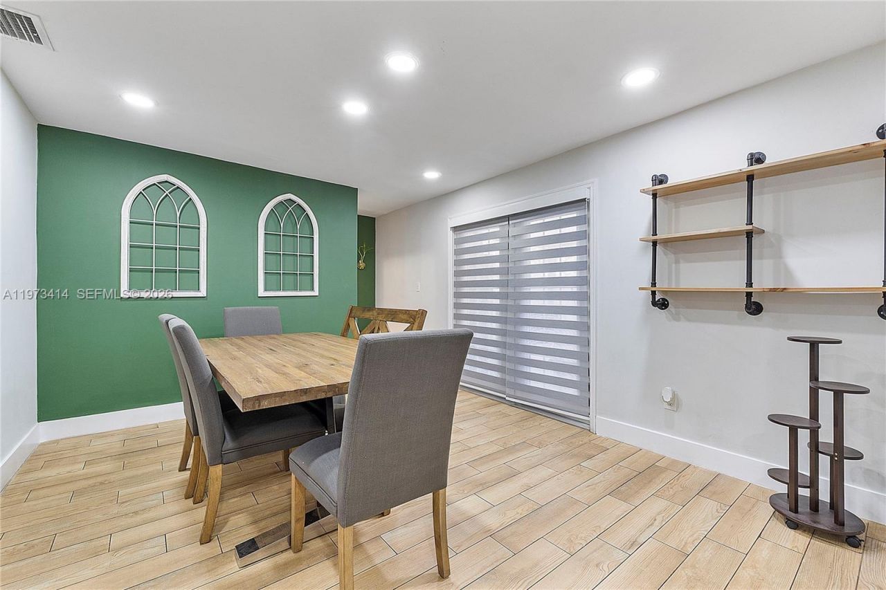 3410 N 72nd Ter, Hollywood, FL 33024 Photo