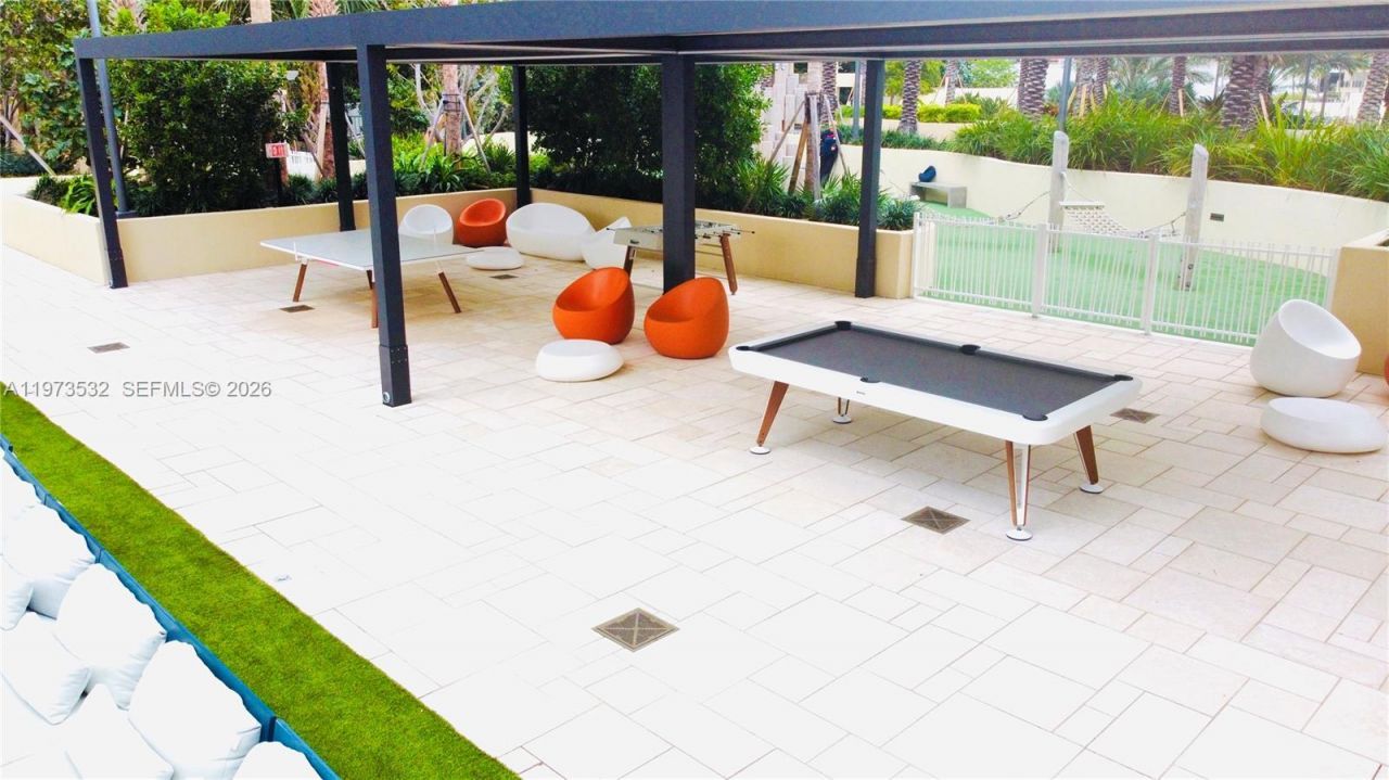 400 S Pointe Dr , Unit 1006, Miami Beach, FL 33139 Photo