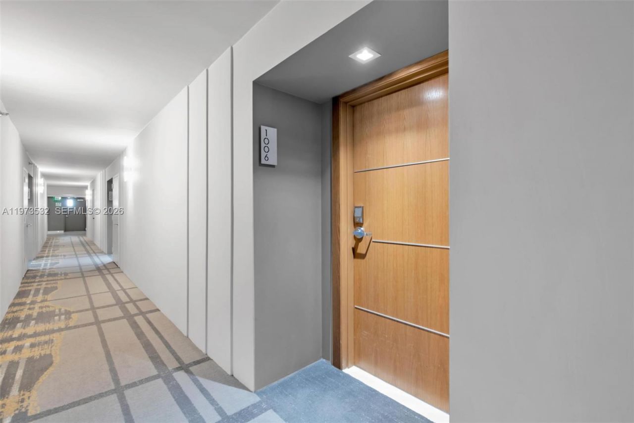 400 S Pointe Dr , Unit 1006, Miami Beach, FL 33139 Photo