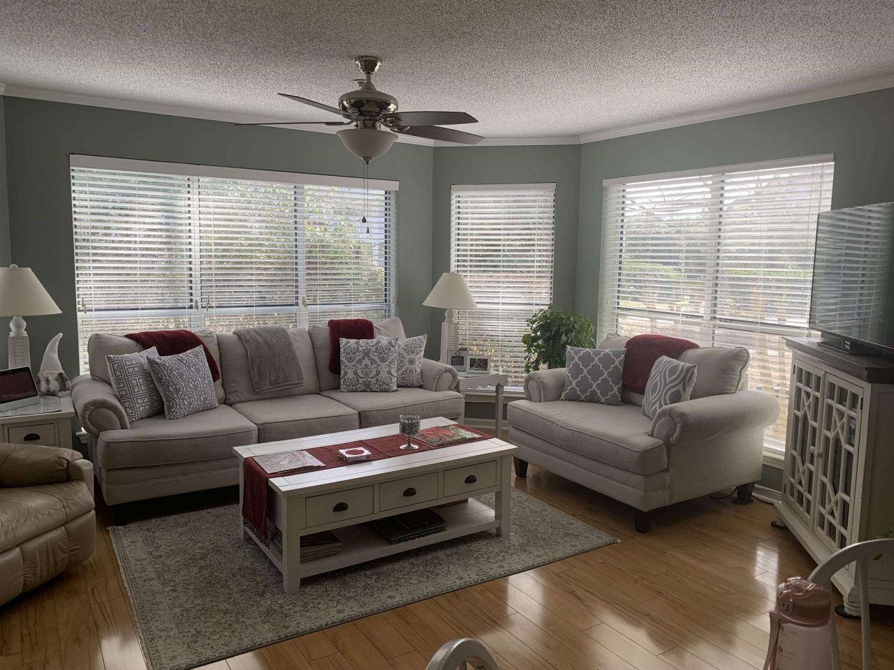 4601 Greenbriar Dr. Photo 10