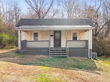 29 Oakland Avenue, Danville, VA 24540