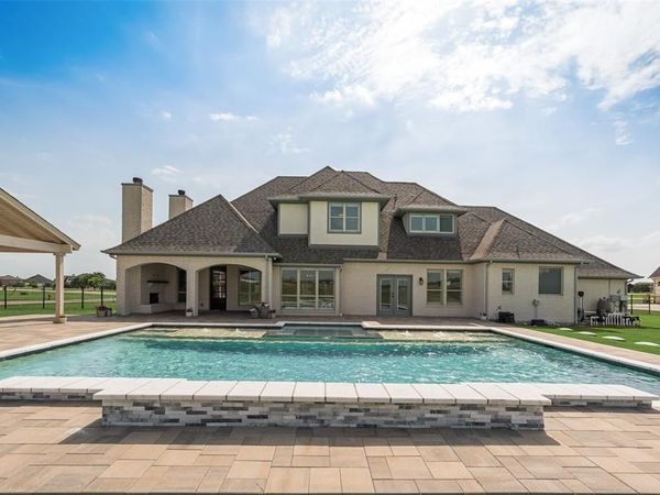 1570 Winding Creek Lane, Rockwall, TX 75032