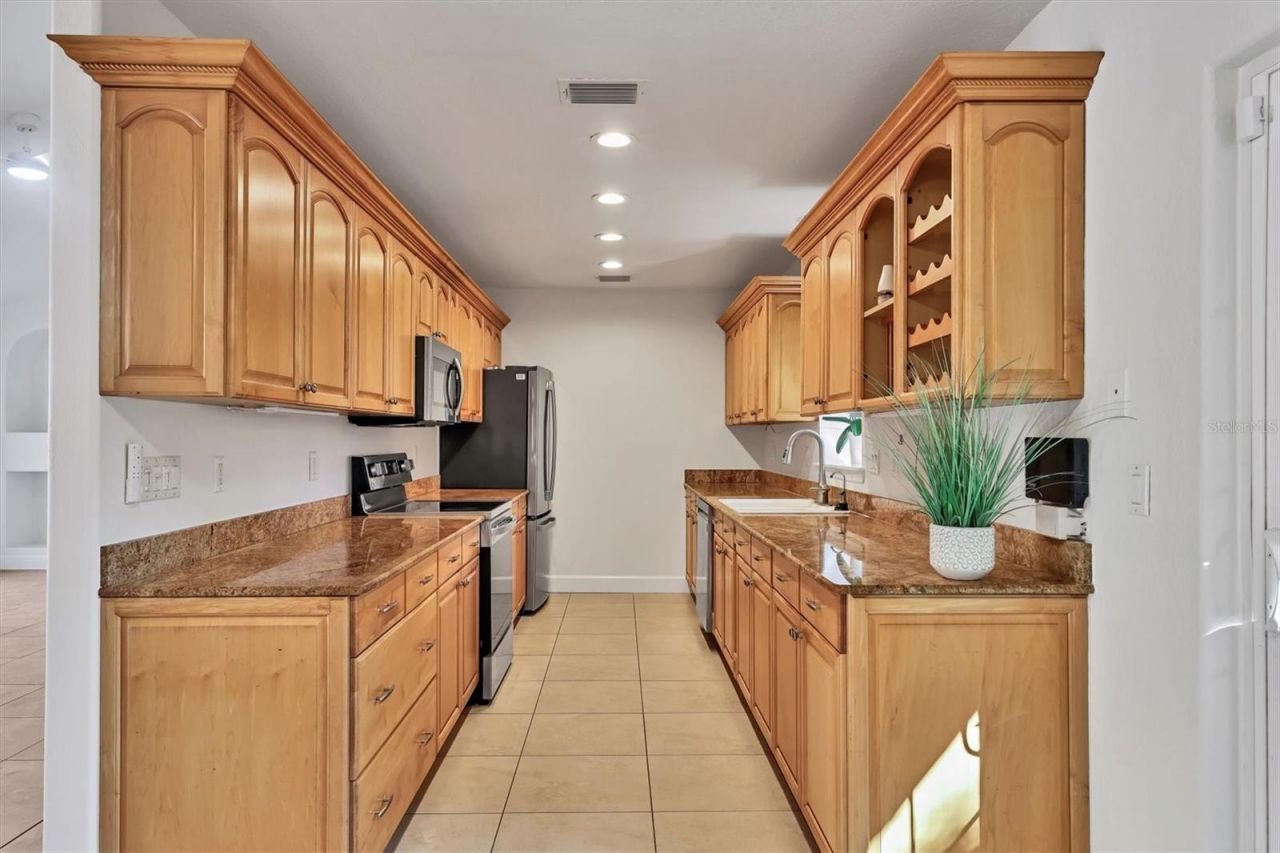 1792 Floyd Street, Sarasota, FL 34239 Photo