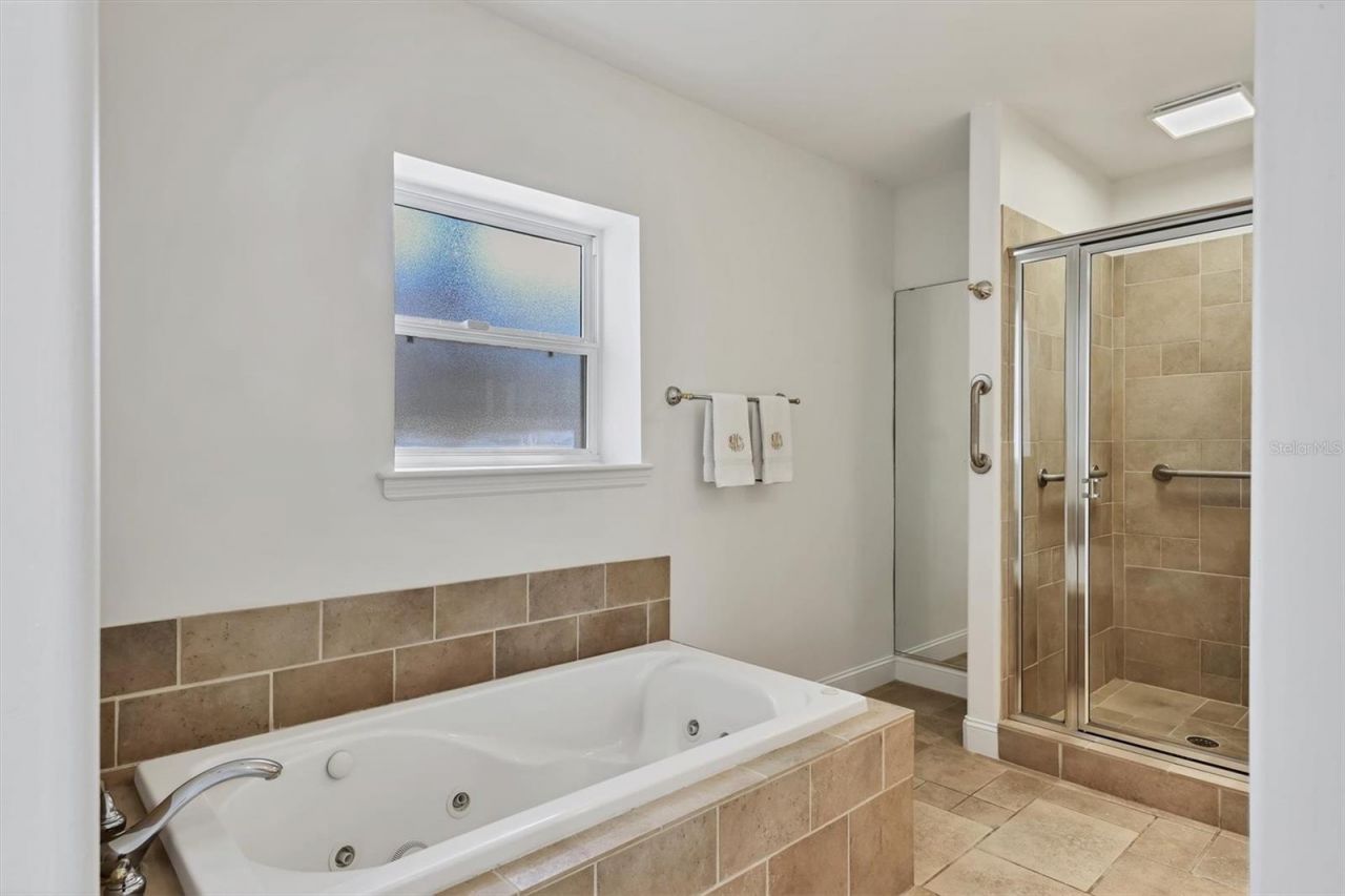 1792 Floyd Street, Sarasota, FL 34239 Photo