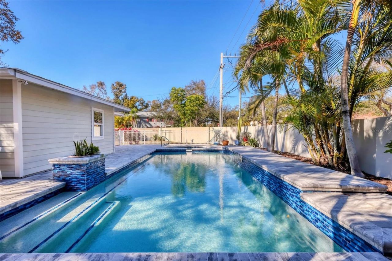 1792 Floyd Street, Sarasota, FL 34239 Photo