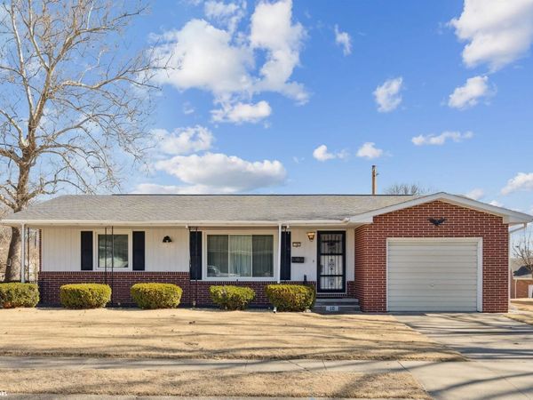 10 Oak Drive, Fort Madison, IA 52627