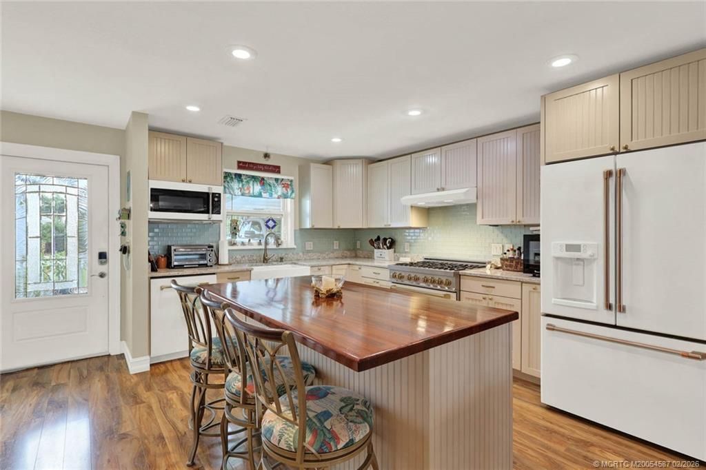 84 Aqua Ra Drive, Jensen Beach, FL 34957 Photo