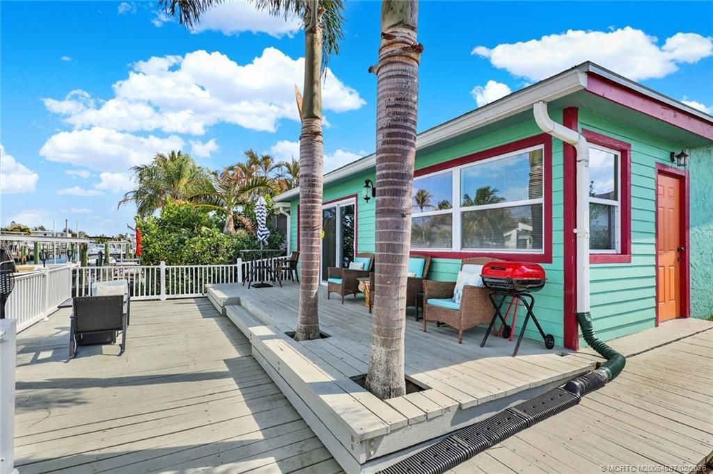 84 Aqua Ra Drive, Jensen Beach, FL 34957 Photo