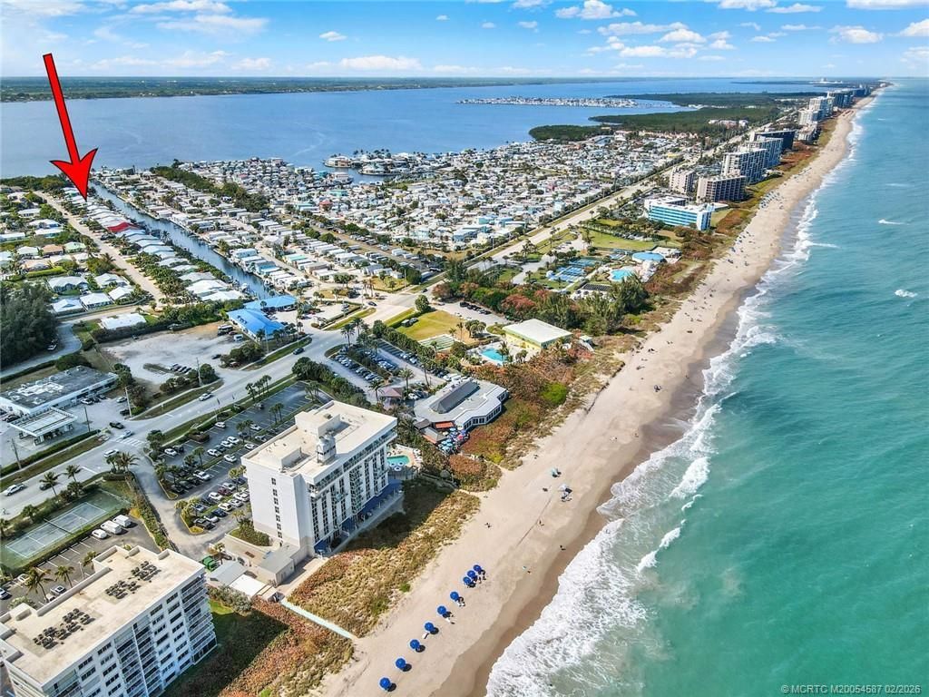 84 Aqua Ra Drive, Jensen Beach, FL 34957 Photo