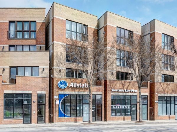 2444 W MADISON Street , Unit 3, Chicago, IL 60612