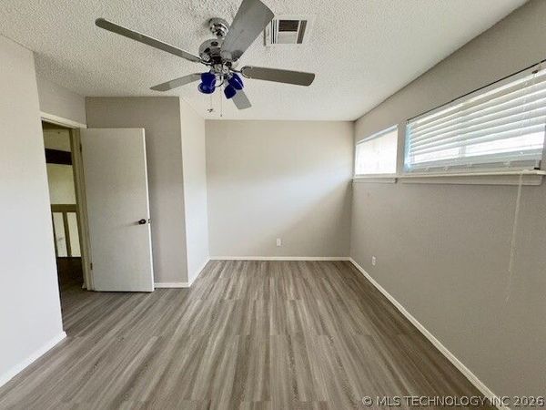 6003 S MARION East Avenue, Tulsa, OK 74135