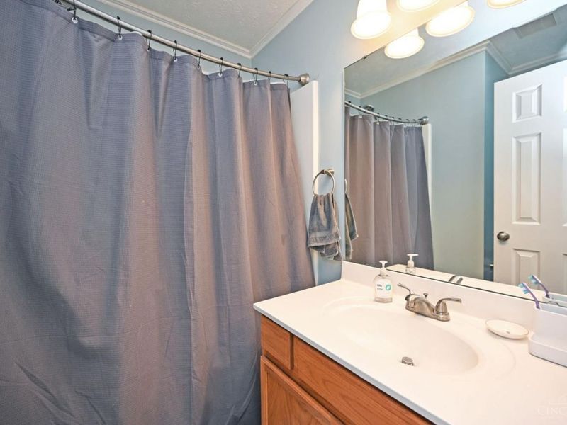 988 Weeping Willow Lane, Hamilton Twp, OH 45039 Photo 23