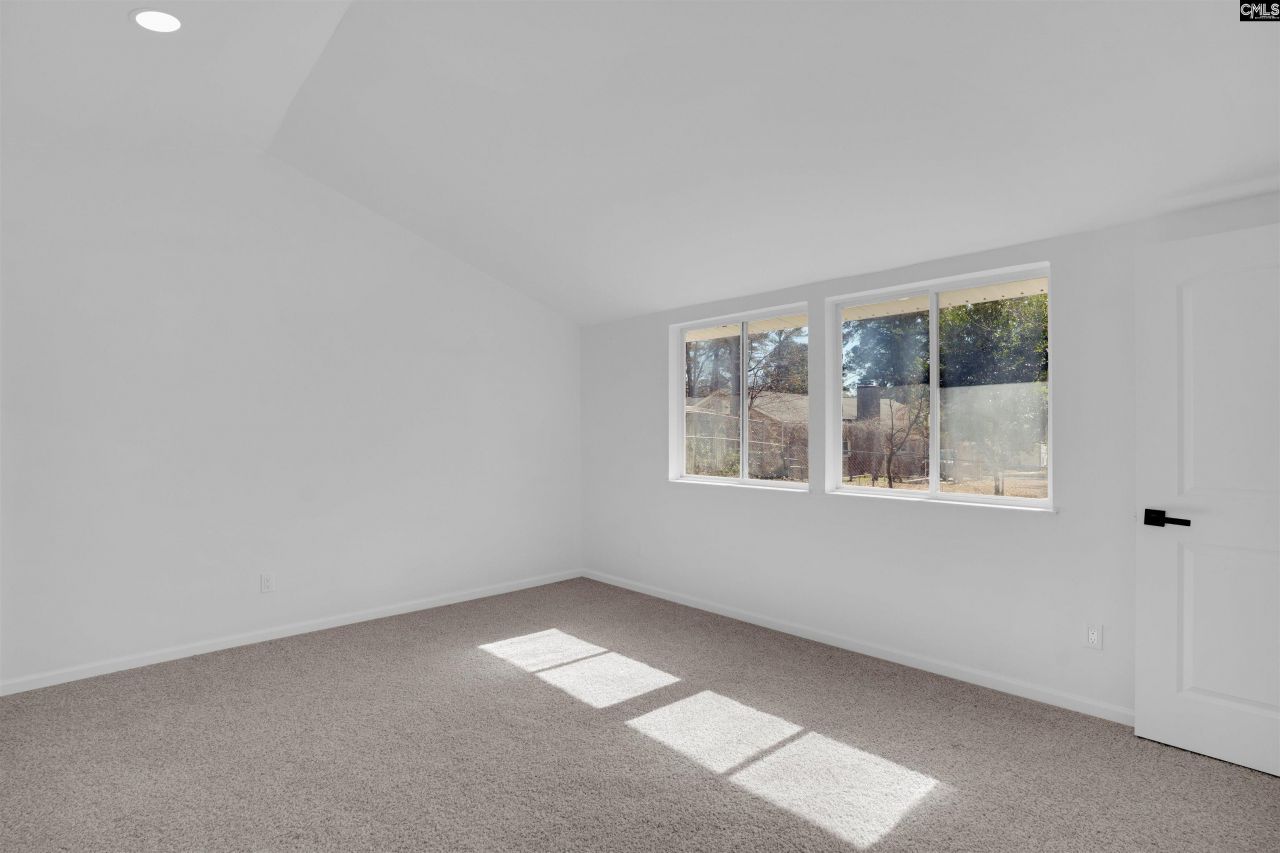 3012 Lang Road Photo 12