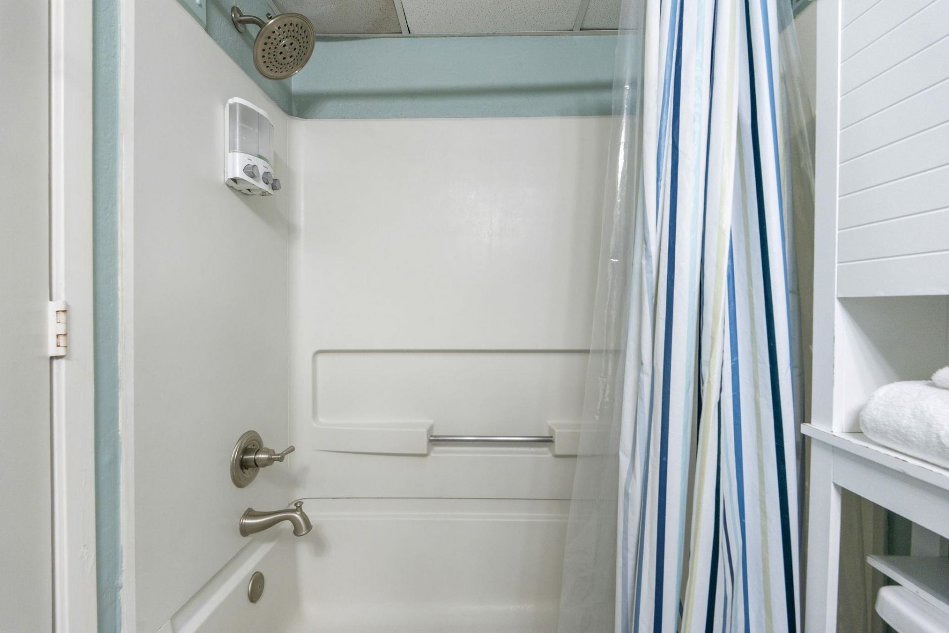 1207 S Ocean Blvd. Photo 10