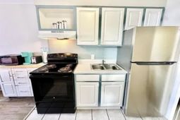 1207 S Ocean Blvd. photo 4