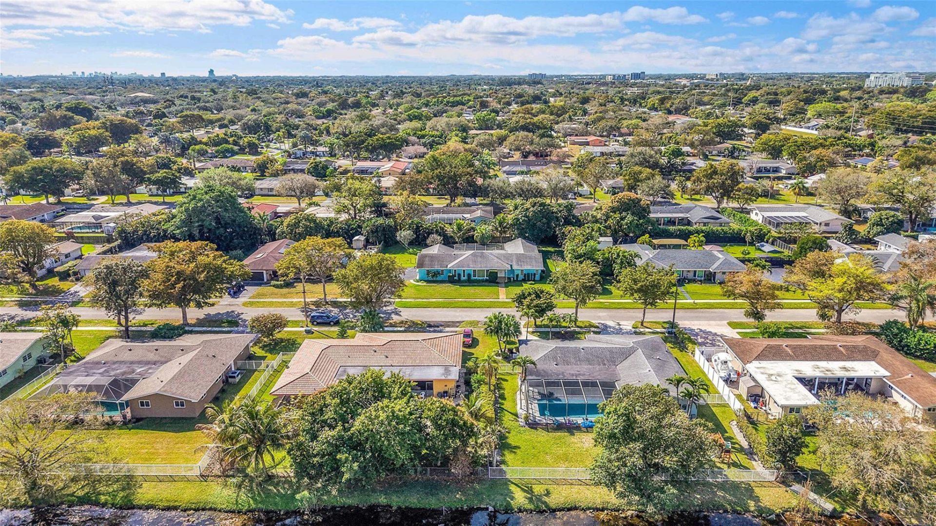 7480 NW 9th Street, Plantation, FL 33317 Photo