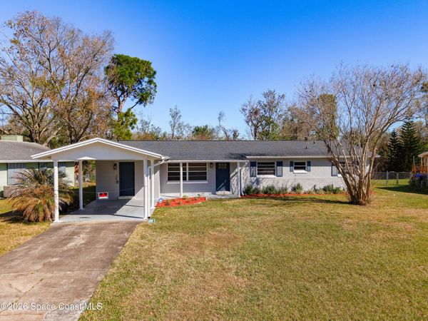 615 Hillcrest Avenue , Titusville, FL 32796