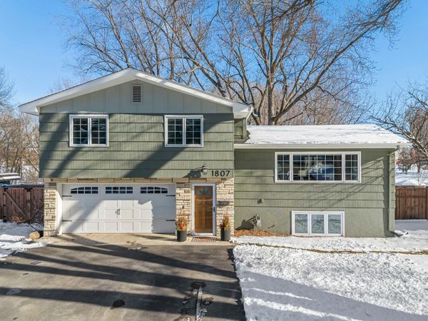 1807 Texas Avenue S, Saint Louis Park, MN 55426
