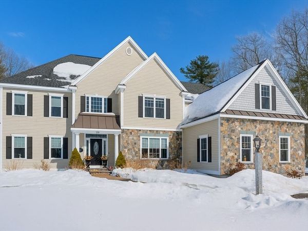 139 Oak Tr, Bolton, MA 01740