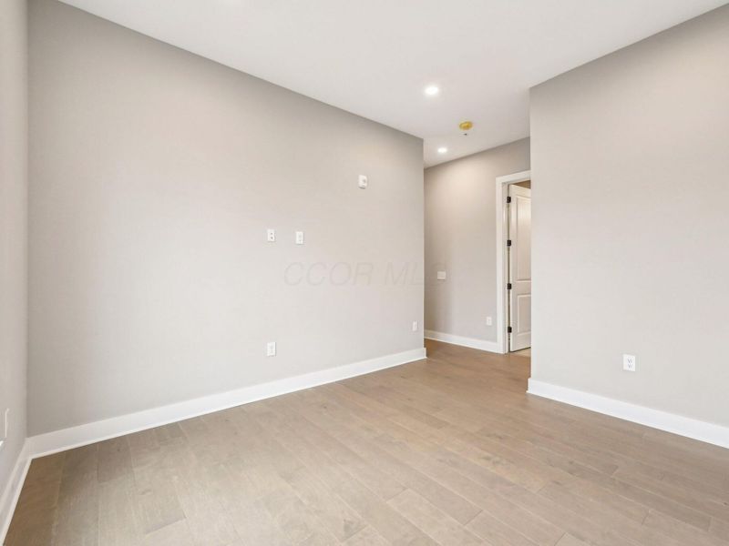 270 Dickenson Street, Unit 403, Columbus, OH 43215 Photo 19