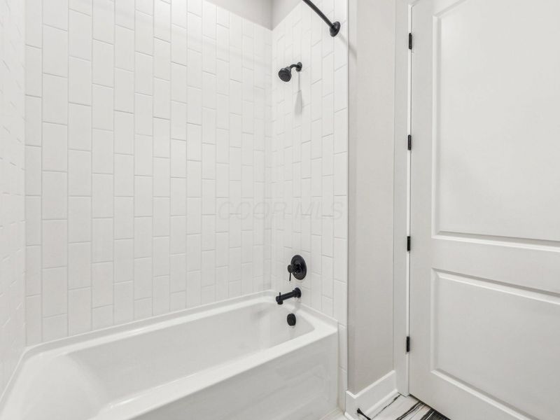 270 Dickenson Street, Unit 403, Columbus, OH 43215 Photo 28