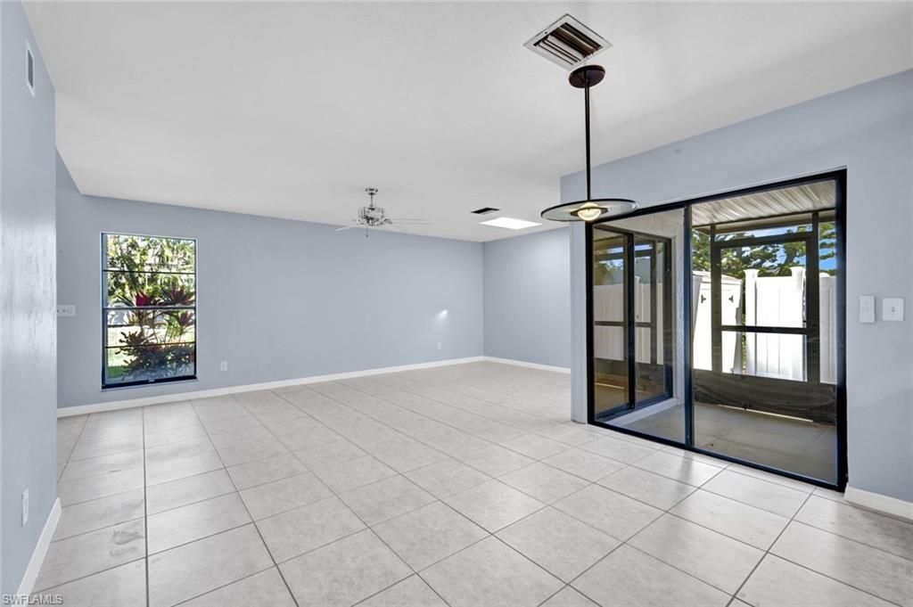 1423 SW Courtyards Ter , Unit 70, Cape Coral, FL 33914 Photo