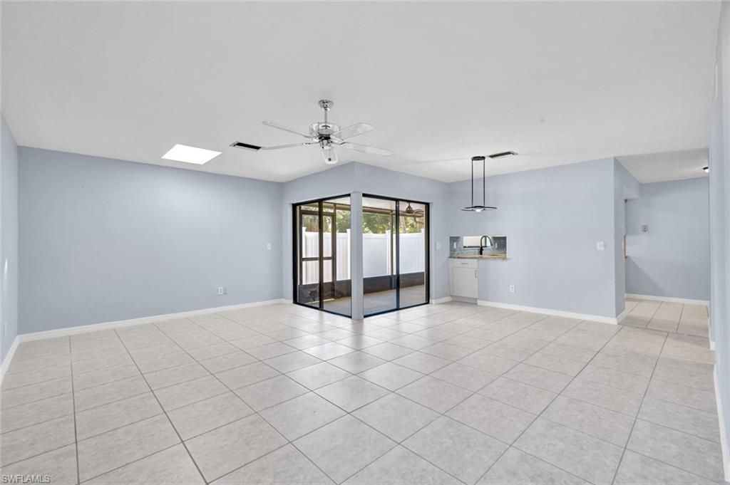 1423 SW Courtyards Ter , Unit 70, Cape Coral, FL 33914 Photo