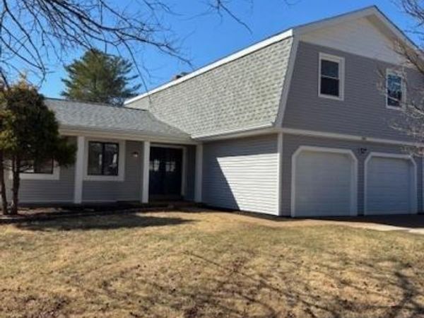 2007 Willow Lake Drive, Chesterfield, MO 63017