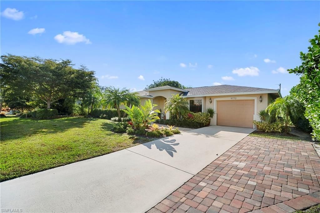9772 Bobwhite Ln, Bonita Springs, FL 34135 Photo