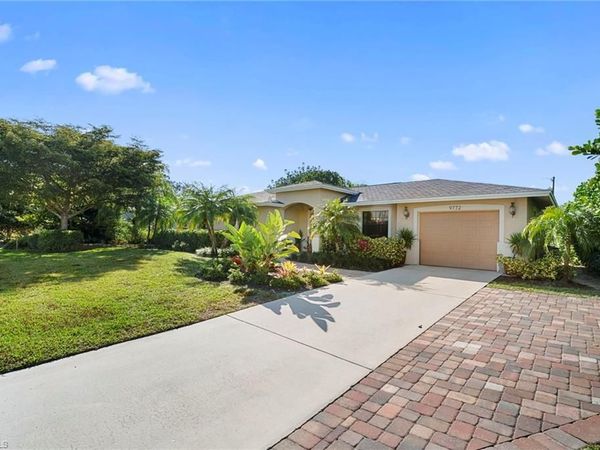 9772 Bobwhite LN, BONITA SPRINGS, FL 34135