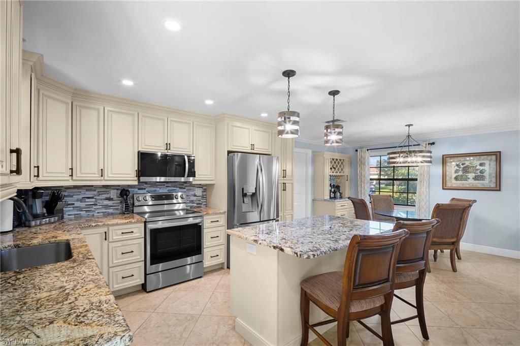 9772 Bobwhite Ln, Bonita Springs, FL 34135 Photo