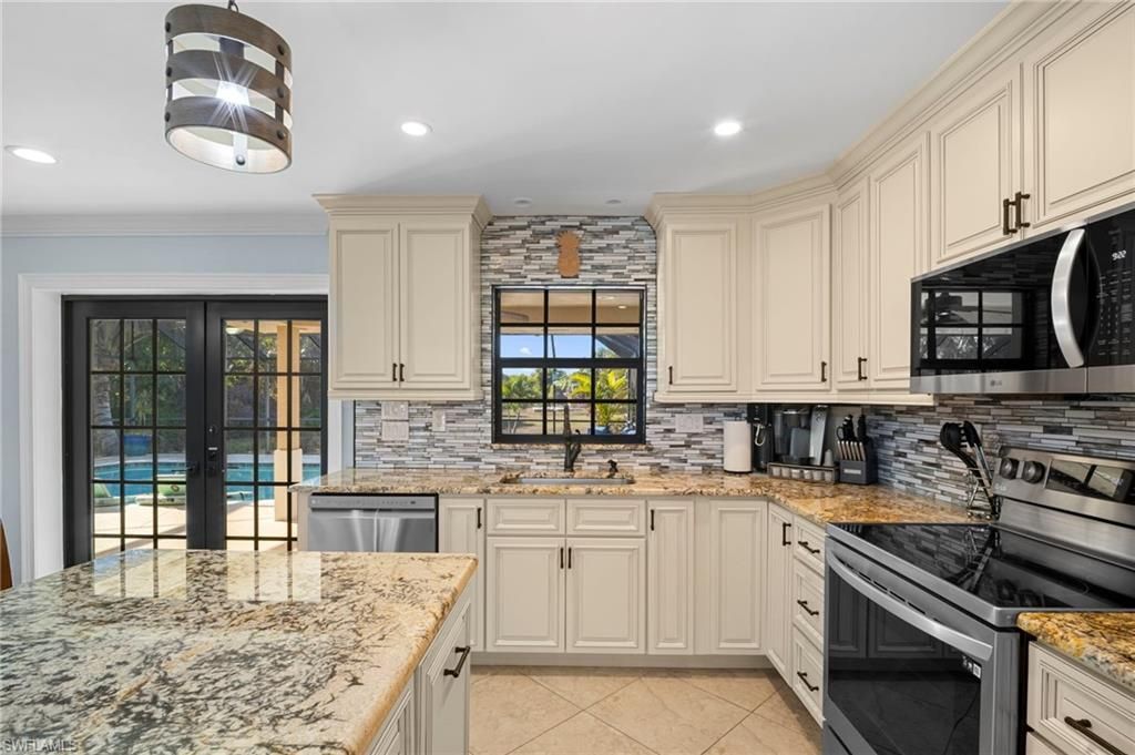 9772 Bobwhite Ln, Bonita Springs, FL 34135 Photo