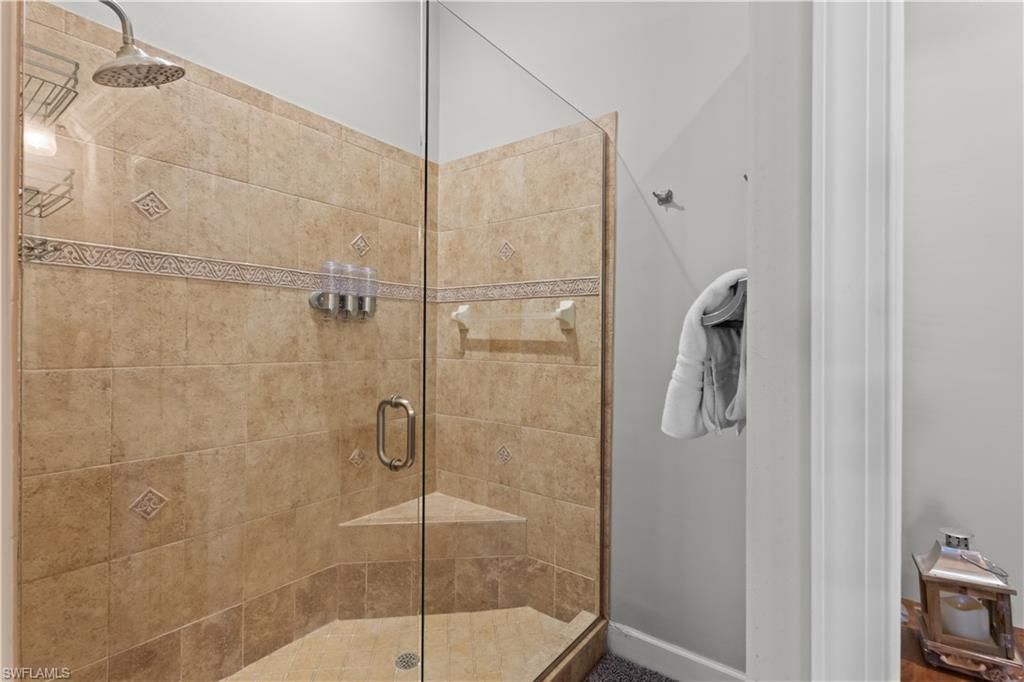 1104 6th St S, Unit 1, Naples, FL 34102 Photo