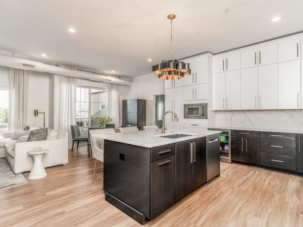 400 SW 7th Street, Unit 308, Des Moines, IA 50309