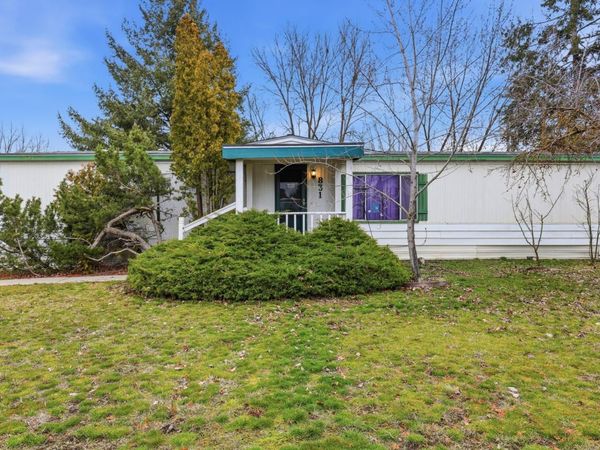 831 S Ziegler St, Airway Heights, WA 99001