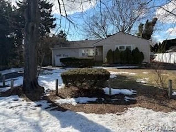 206 Edwards Avenue , Sayville, NY 11782