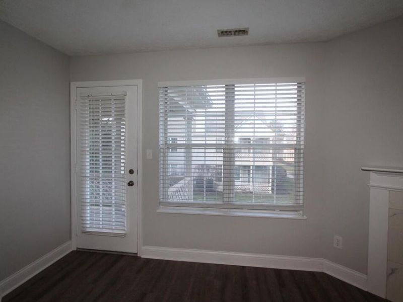 6550 Reflections Drive, Unit C, Dublin, OH 43017 Photo 5