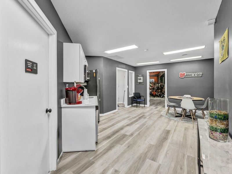 1824 E Broad Street, Unit B, Columbus, OH 43203 Photo 21