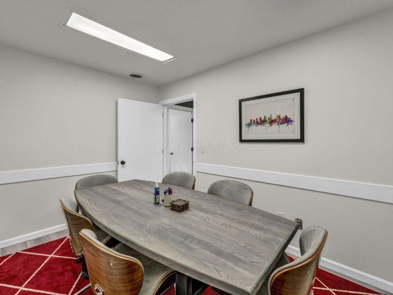 1824 E Broad Street, Unit B, Columbus, OH 43203 Photo 24