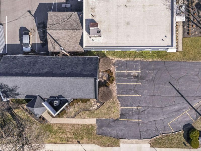 1824 E Broad Street, Unit B, Columbus, OH 43203 Photo 27