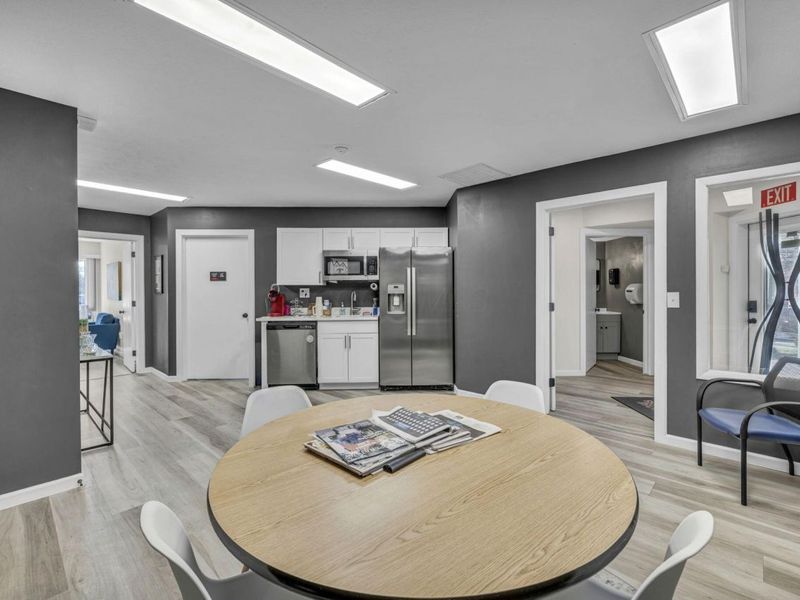 1824 E Broad Street, Unit B, Columbus, OH 43203 Photo 9