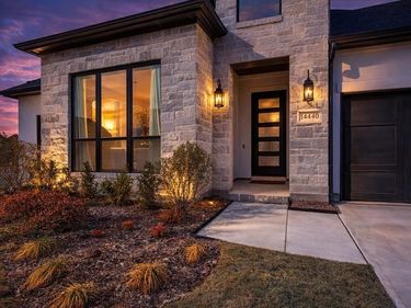 14440 Overlook Park Drive, Fort Worth, TX 76008
