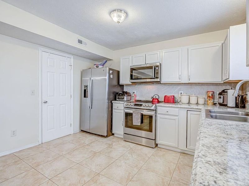 3504 Brian Court, Middletown, OH 45044 Photo 8