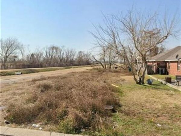 2601 PHOENIX Street , Kenner, LA 70062