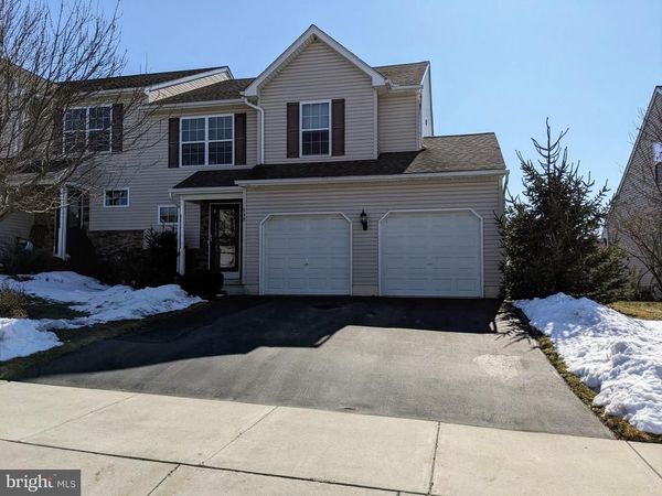 939 GRAYSTONE CIRCLE, NORTHAMPTON, PA 18067