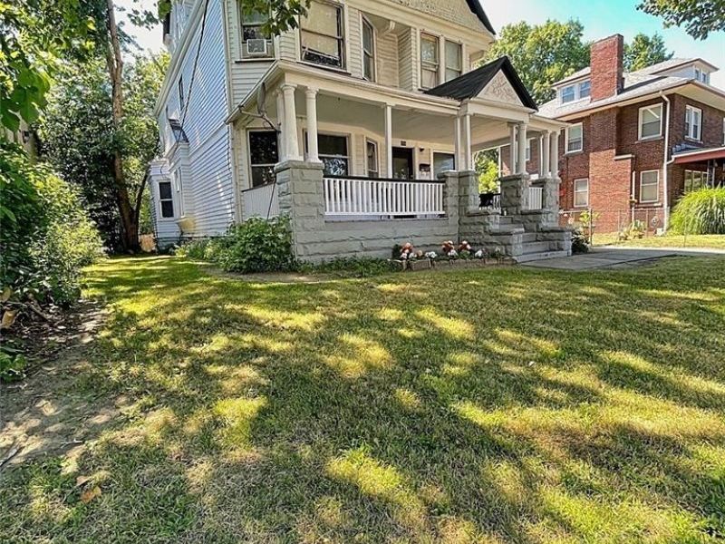 554 Eddy Road, Cleveland, OH 44108 Photo 2