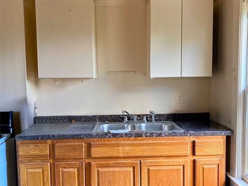 554 Eddy Road, Cleveland, OH 44108 Photo 30