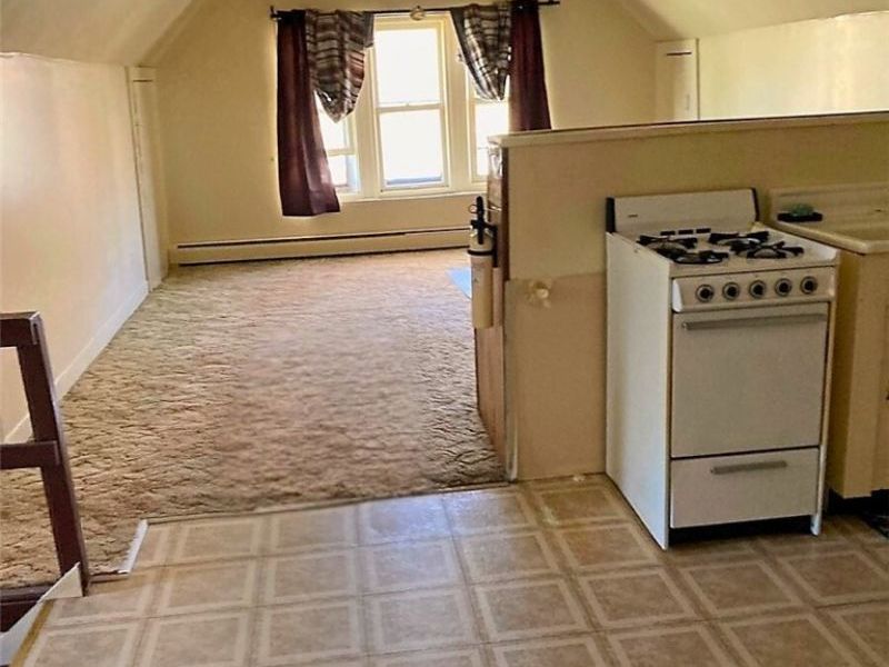 554 Eddy Road, Cleveland, OH 44108 Photo 32